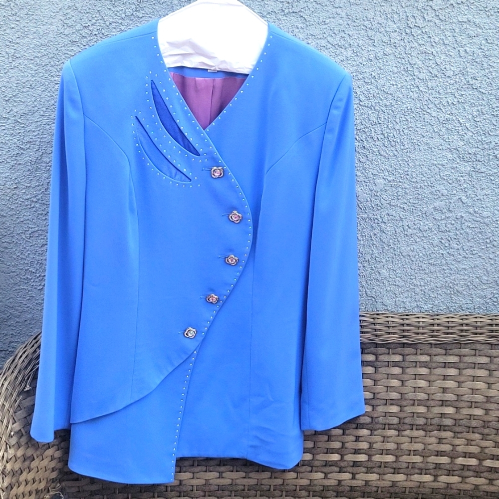 Tania Bella Periwinkle Blue Suitcoat and Skirt. Size 12